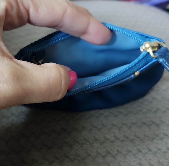 Coach Authentic Amanda Satin Blue Turquoise Coin Purse - Picture 3 of 3